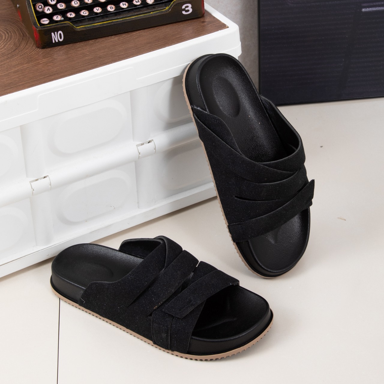 Men Luxury Mesh Slides Summer  – Mens Fashion Modern Bewertung und Preis