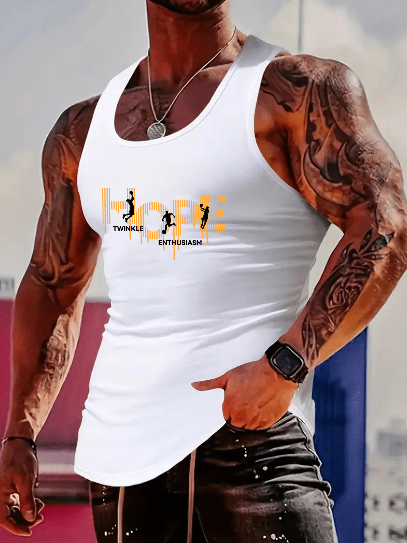 Fashionable trend muscular man – Mens Fashion Trend Bewertung und Preis